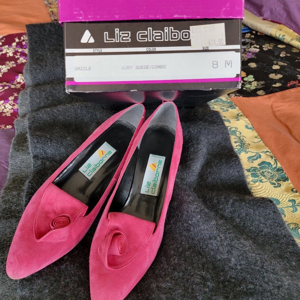 Liz Claiborn "Dazzle" Ruby Suede heels